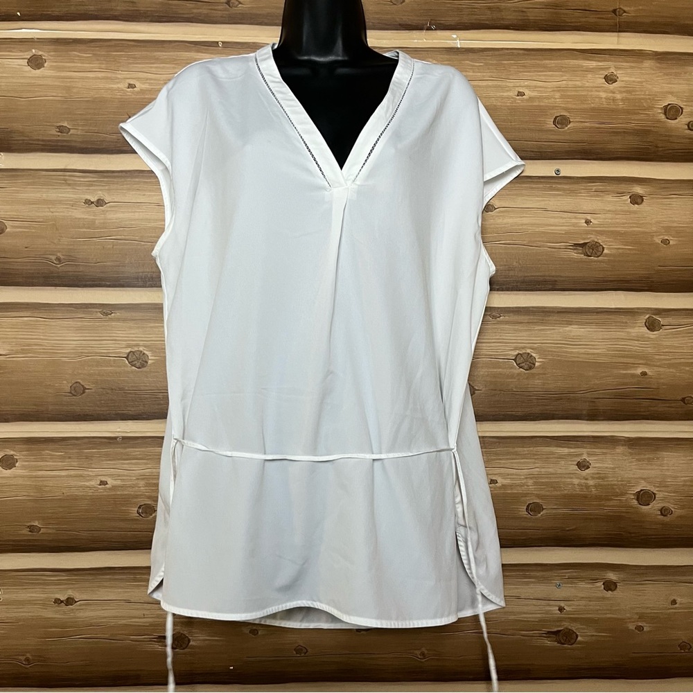 5/$25 Liz Claiborne women sleeveless white blouse size‎ XL